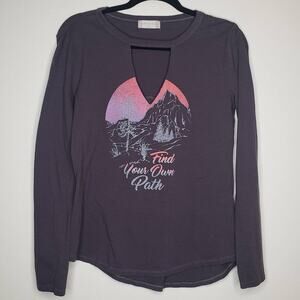 Altar'd State| “Find Your Own Path” Long Sleeve Top